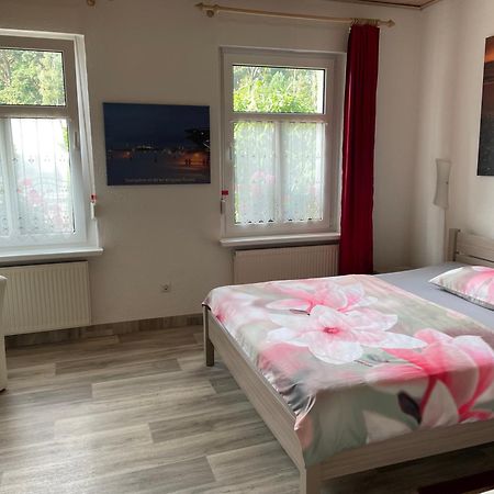 Ferienwohnung Mit Terrasse - Insel Usedom 트라센하이드 외부 사진